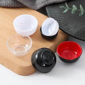 Miniatur Puppenhaus Essen Spielzeug Schalen Detailansicht, süßes Plastik Mini Dessert Set.