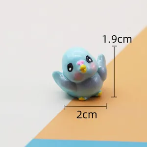 Simpatica statuetta di uccello blu in miniatura micro paesaggio resina bambola cartone
