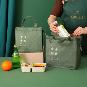 Bolsa térmica para almuerzo con diseño grueso, gran capacidad y elegante patrón verde.