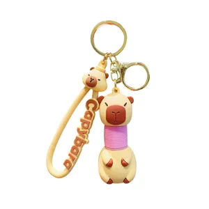 Leuke tekenfilm capybara sleutelhanger rekbare nek schattig dier tas gouden hanger