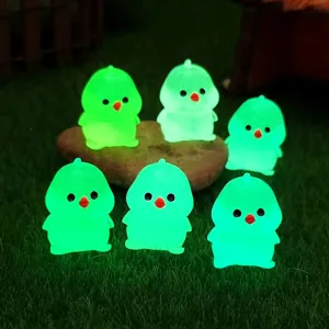 Mini Resina Luminosa Pollo Micro Paisaje Jardin Adorno Brilla En La Oscuridad Lindo Animal Figuras Para Decoracion Hogar