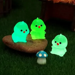 Figuras luminosas de mini pollito que brillan en la oscuridad micro paisaje jardin decoracion