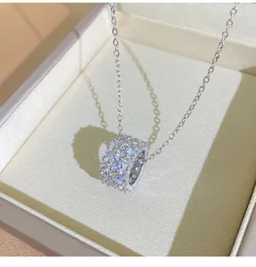Cilinder hanger ketting bezet met zirkoon voor vrouwen, elegante roestvrijstalen ketting.
