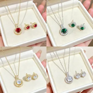 Stainless Steel Copper Plated Zirconia Jewelry Set Round Pendant Necklace Stud Earrings Elegant Pave Clavicle Chain Jewelry For Women
