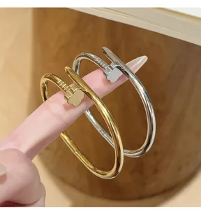 Fashion titanium steel nail shape clover bracelet double color elegant jewelry detail view