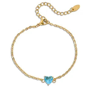 Bracciale a catena con zircone cubico a cuore dorato in acciaio inossidabile da donna chic