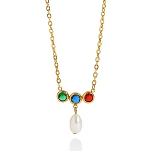 Collier pendentif perle d'eau douce zircon tricolore rétro acier inoxydable plaqué or 18k.