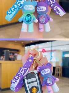 Llavero de oso con degradado colorido y estrás, bonito colgante de bolso estilo dibujos animados.