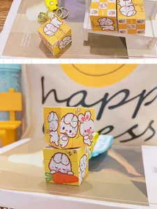 Mignon porte-clés cube magique lapin de dessin animé avec pendentif de sac, jouet anti-stress créatif.