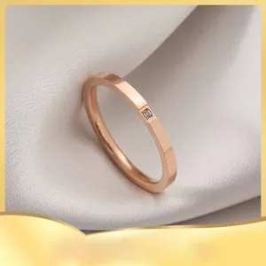 Minimalist stainless steel diamond ring for women, fashionable slim titanium steel ring.