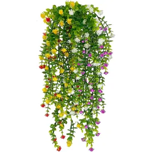 Guirnalda de eucalipto artificial colgante con flores coloridas para decoracion.