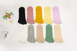 Women five toe invisible socks cotton shallow mouth anti slip boat socks multiple colors pack