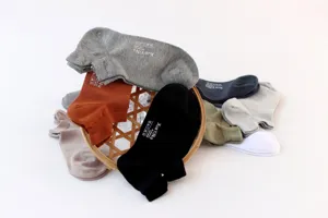 Men's breathable cotton mesh short boat socks, comfortable low cut daily casual socks.