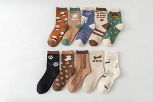 Women thick winter crew socks cute cartoon bear pattern thermal cotton athletic socks