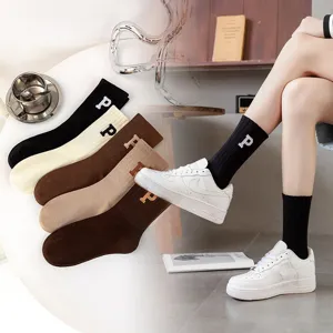 Women Retro Cotton Slouch Socks Solid Color Mid Calf Crew Socks With Embroidered Letter Casual Fashion Hosiery