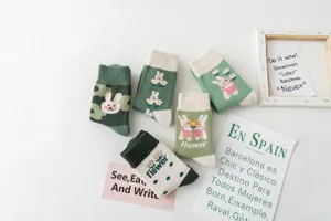 Women's cute rabbit floral pattern looped short socks for autumn and winter casual wear
