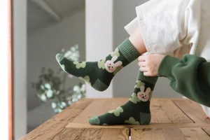 Cute rabbit pattern women loop socks, cozy thermal short socks for autumn and winter.