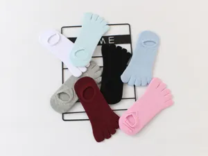 Spring summer women five finger socks shallow mouth low cut yoga athletic socks.
