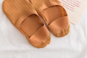 Donne tinta unita taglio basso calzini invisibili barca con silicone antiscivolo.