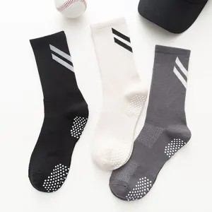Calcetines Deportivos Crew para Hombre de Algodón Transpirable para Correr y Baloncesto con Agarre de Silicona Antideslizante