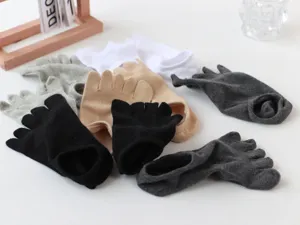 Calcetines transpirables de cinco dedos para hombre corte bajo deporte yoga cómodos calcetines.