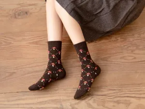 Brown women wool socks mid tube thick vintage mushroom pattern autumn winter cozy thermal wear