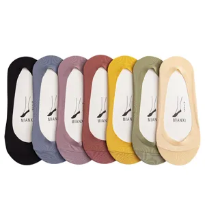 Chaussettes Basses Invisibles en Silicone Unies pour Femmes Été Coupe Basse Antidérapantes Chaussettes Courtes