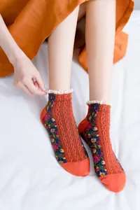 Japanese vintage floral lace trim women short socks comfortable spring autumn cotton ankle socks