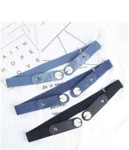 Buckle-free elastic stretch belt with cute daisy decor for women comfort jeans wear.