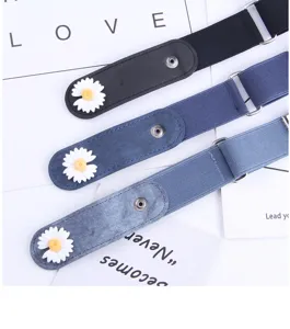 Women invisible elastic waist belt with cute white daisy flower, stretch lazy belt for jeans.