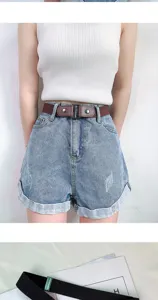 Elastic invisible belt detail, adjustable stretch waist strap for women jeans and pants styling.