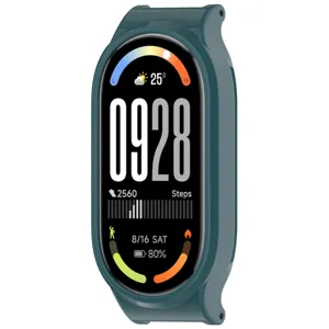 Dunkelgrüne Schutzhülle im Detail gezeigt, präzise Passform für den Fitnesstracker.