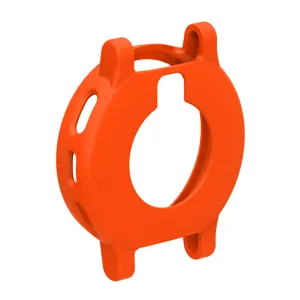 Funda protectora de silicona naranja para reloj inteligente, diseño hueco con recortes precisos.