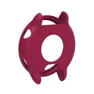 Funda protectora de reloj de silicona, diseño hueco semi-envuelto, color rojo oscuro.