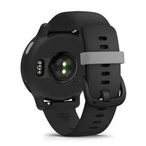 Μαύρη προστατευτική θήκη σιλικόνης για smartwatch με λουράκι γρήγορης αποδέσμευσης.