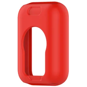Vista detallada de la funda protectora de silicona roja, material suave y diseño antichoque.