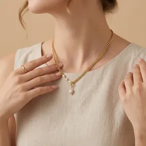 Collar con Colgante de Perla de Agua Dulce Chapado en Oro 18K Cadena de Clavícula Joya