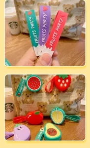 Niedliche Frucht Silikon Münzbörse Schlüsselanhänger Detail mit verschiedenen schönen Designs.