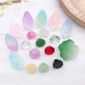Perles de lotus en verre coloré pendentifs de bijoux DIY accessoires de pince à cheveux