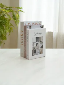 Set di libri finti decorativi per interni moderni, elegante accessorio per tavolino da caffè.