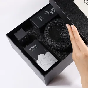 Schwarze Geschenkbox flammenloses Duftoel Diffusor Stein Set fuer Schlafzimmer Deko
