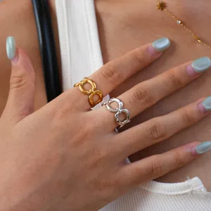Anello geometrico cavo in acciaio inossidabile minimalista gioiello alla moda quotidiana