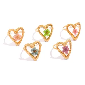 Gold heart resin dried flower ring stainless steel aesthetic jewelry for women wholesale main