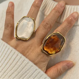 Bague Vintage en Acier Inoxydable et Résine pour Femmes Hommes Électroplaqué Or 18K Géométrique Irrégulier Faux Ambre Motif Marbre Bague Ouverte Bijoux Mode Cadeau