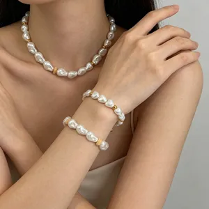 Nischen Design Edelstahl Künstliche Perle Armband Für Damen Herren Luxus 18K Vergoldet Unregelmäßiges Geometrisches Herz Perle Verstellbares Charm Kette Armband Schmuck Geschenk