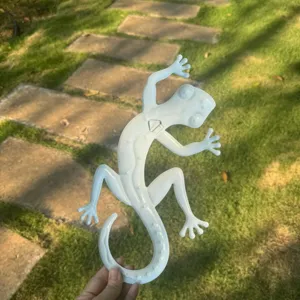 Metal gecko wall hanging indoor outdoor garden lizard sculpture home decor blue finish