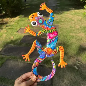 Colorful metal gecko wall art outdoor garden hanging decor vibrant lizard sculpture handicraft