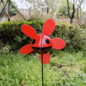 Decorazione da giardino coccinella girandola, paletto per balcone cortile patio.