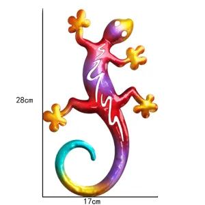 Colorful metal gecko wall hanging art sculpture, 28x17cm iron home decor ornament.