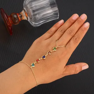 Cadena de mano dorada con circonita de corazón multicolor pulsera de moda para mujer